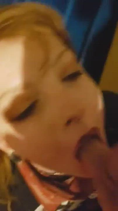 Just uploaded the full video on my phone <3