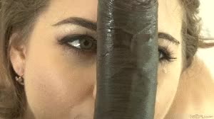 tumblr o27b9v9gdZ1v6h2ujo1 400