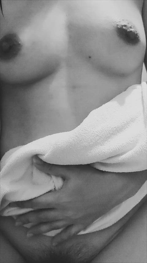 [M] Black and white