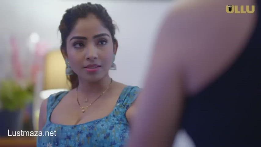 desi erotic indian kissing saree gif
