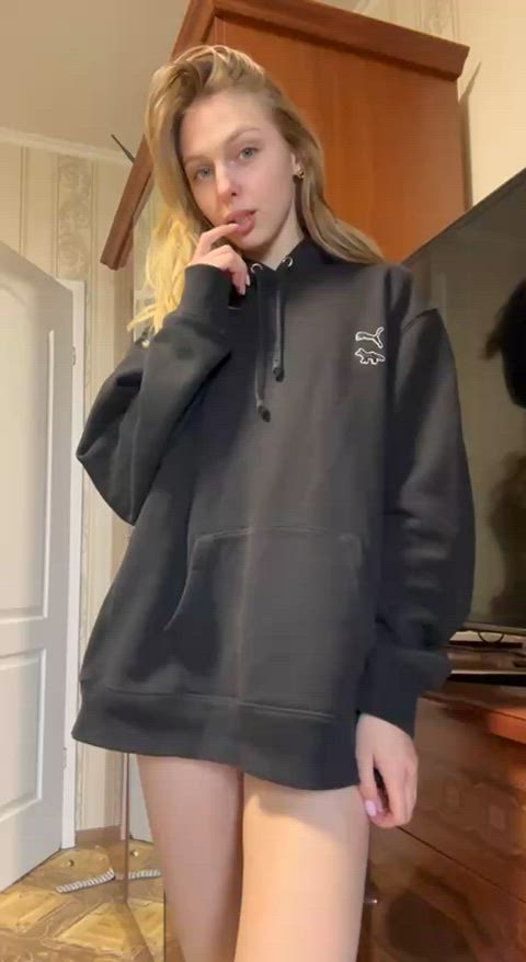 teen tits petite gif