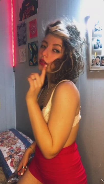 FREE Trial on my OnlyFans for new Subscribers 💗 Link below in the Comments + pinned