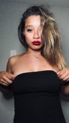I love playing with my big natural boobs