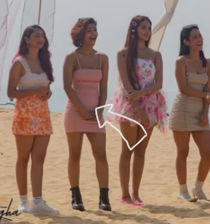 Splitsvilla 2021 Contestant Bhoomika vashisht Lesbian Action!💦🥵 [Full 28 min