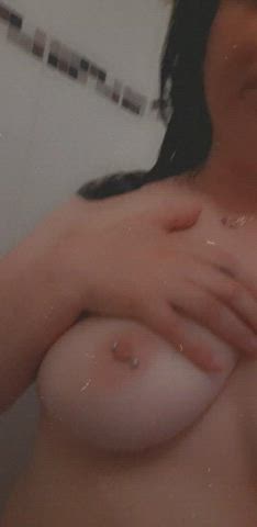 shower fun is the best kind of fun 😜