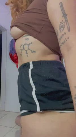 am I the type of girl you dream about?