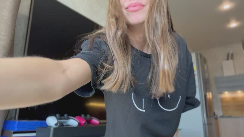[flash] this is real titty drop 🤪