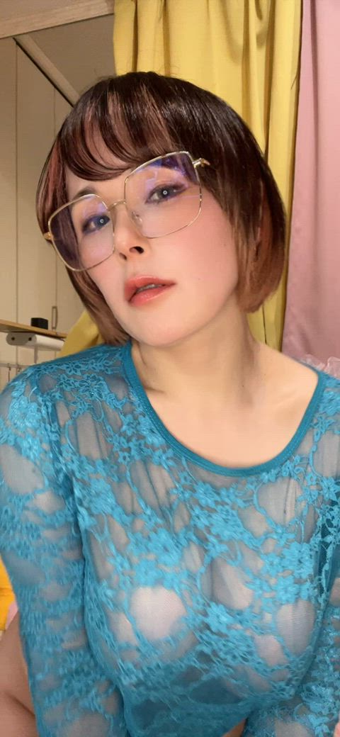 I am going to fuck a random redditor who likes this, try me ;)