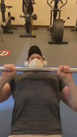 Huge Pump In My Pecs!